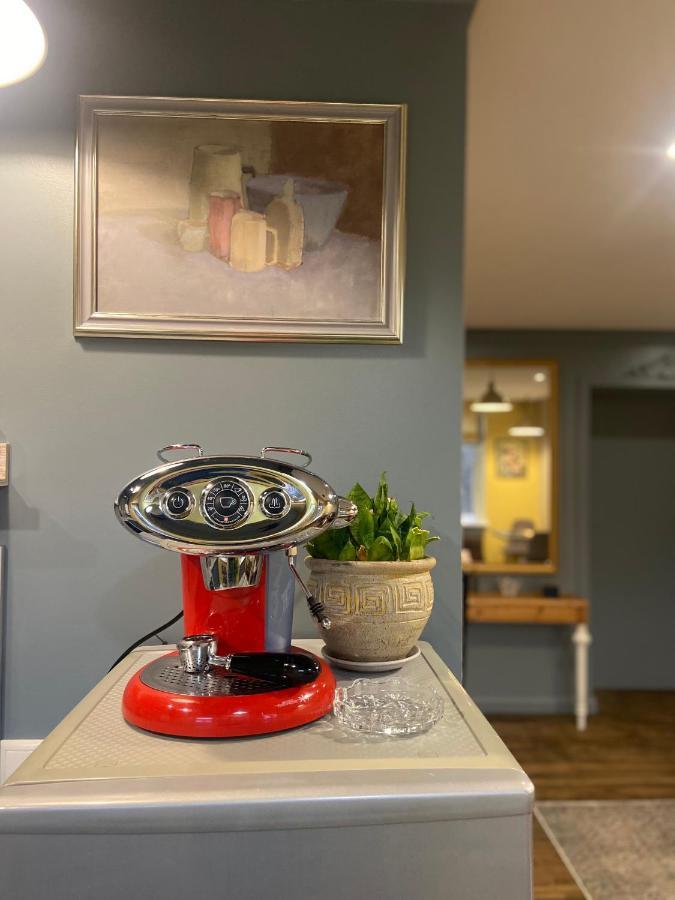 Self Check In Miera Art Apartment 里加 外观 照片